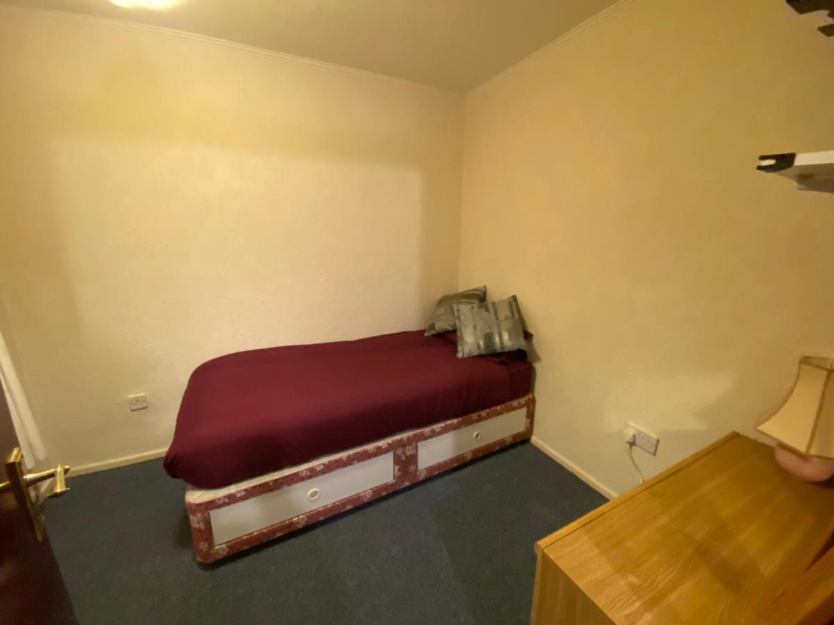 Serene 4Br In Harborne Close To Qe Hospital, Harborne Centre Birmingham Esterno foto