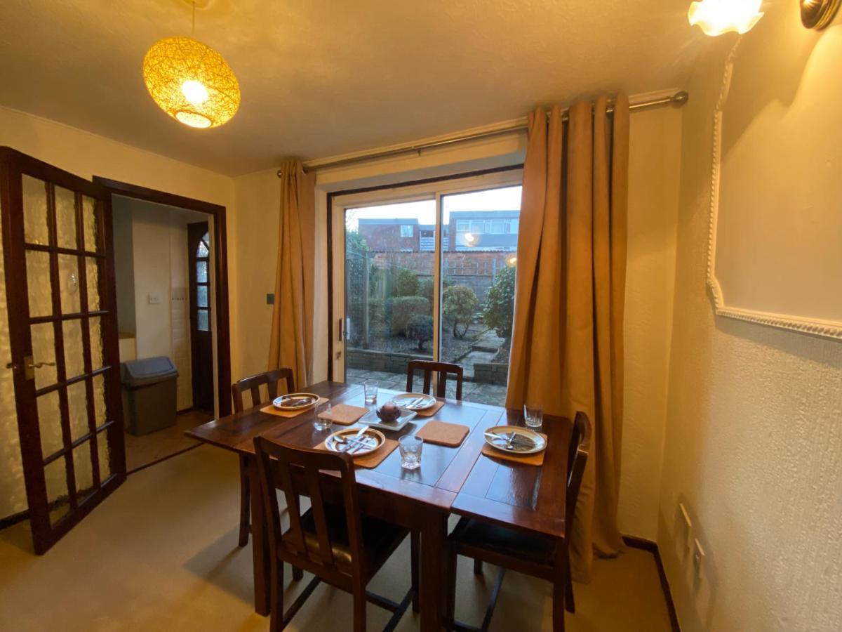 Serene 4Br In Harborne Close To Qe Hospital, Harborne Centre Birmingham Esterno foto