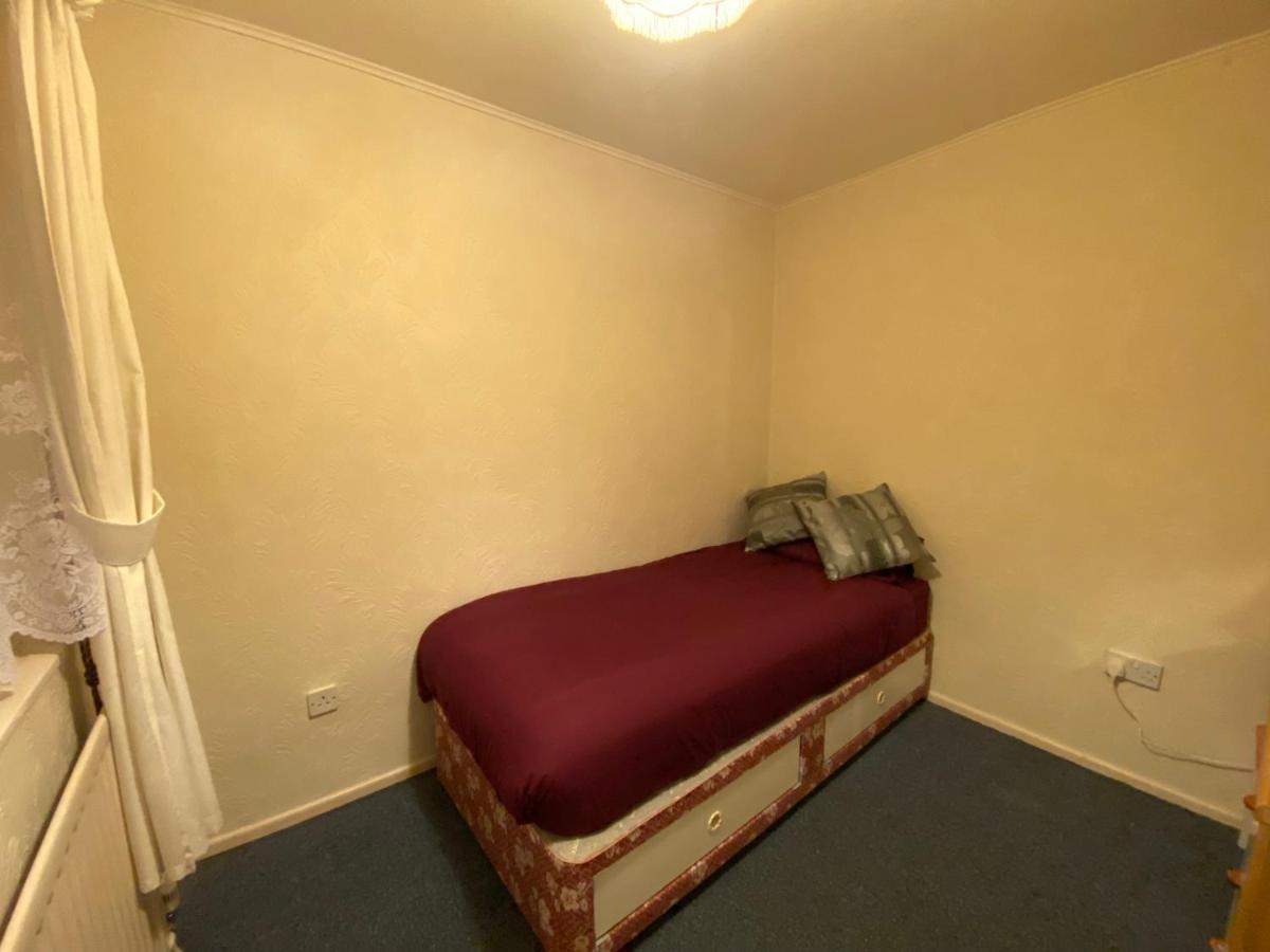 Serene 4Br In Harborne Close To Qe Hospital, Harborne Centre Birmingham Esterno foto