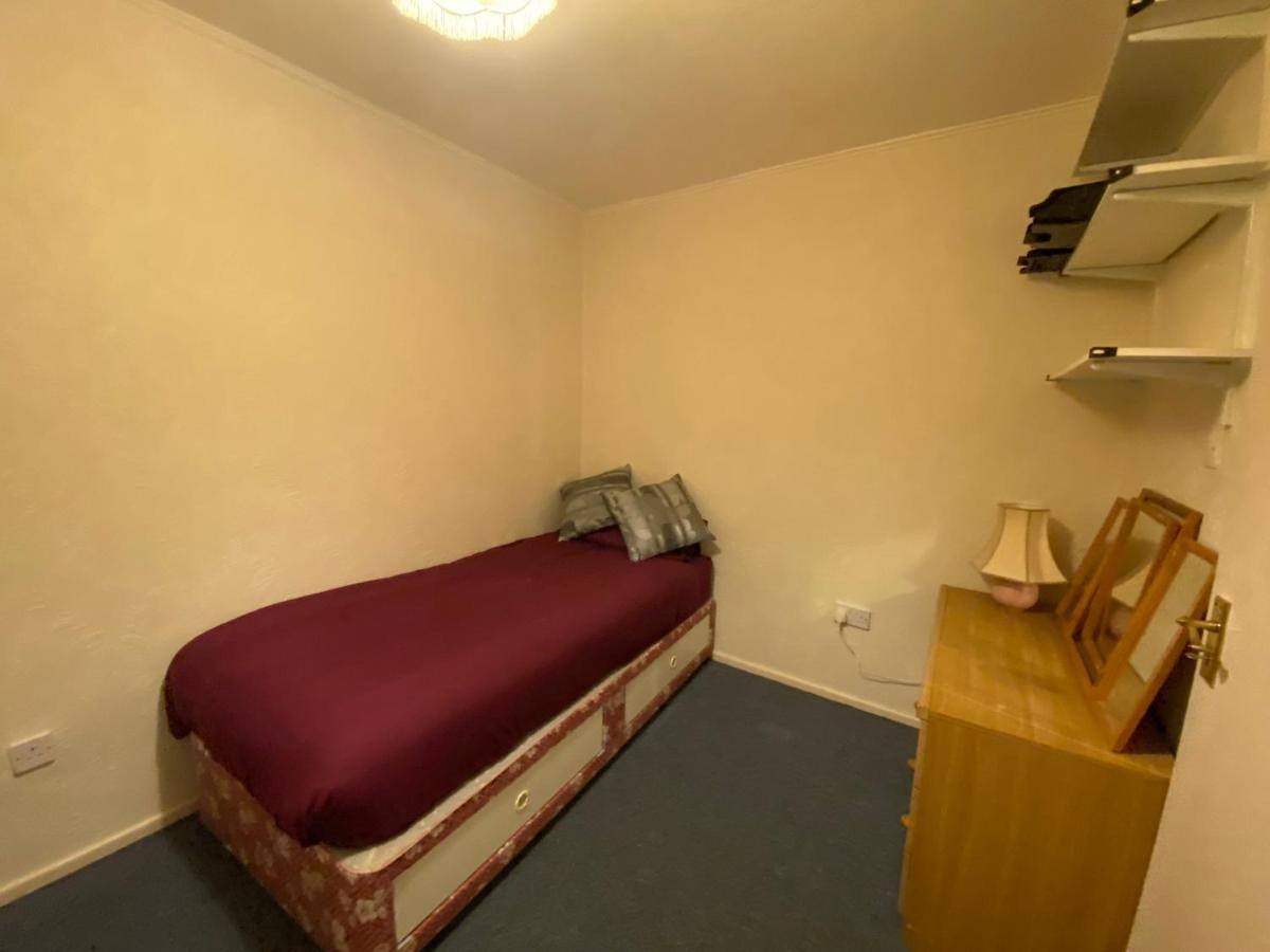 Serene 4Br In Harborne Close To Qe Hospital, Harborne Centre Birmingham Esterno foto