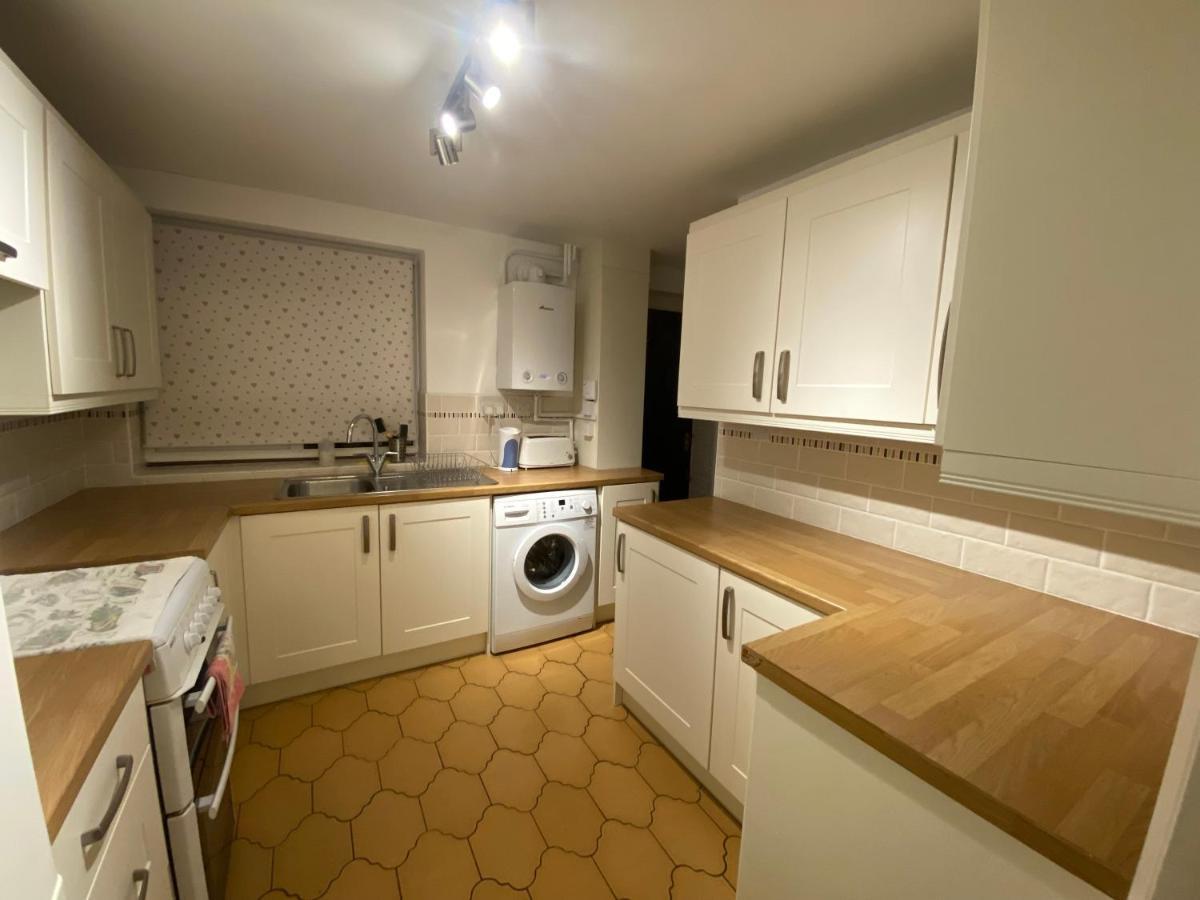 Serene 4Br In Harborne Close To Qe Hospital, Harborne Centre Birmingham Esterno foto